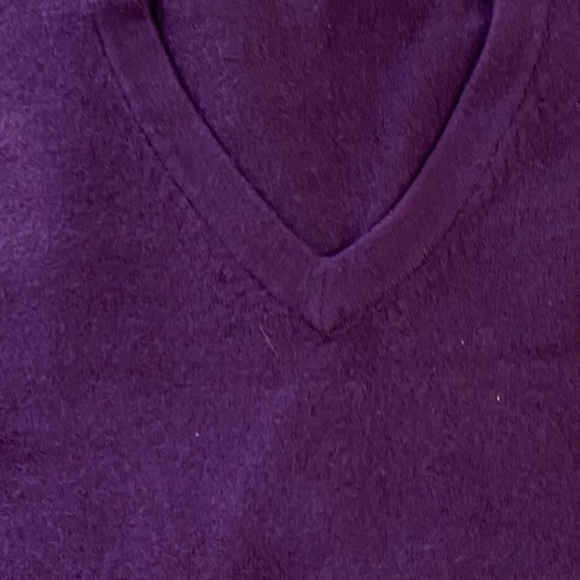 Brooks Brothers 346 Extra Fine Merino Men’s Medium Sweater - Picture 2 of 2